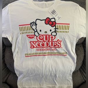 Hello Kitty - Unisex size M - Cup Noodles shirt